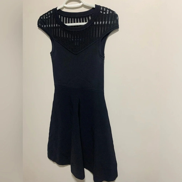 French Connection Dresses & Skirts - FRENCH CONNECTION Cap Sleeve Black Dress